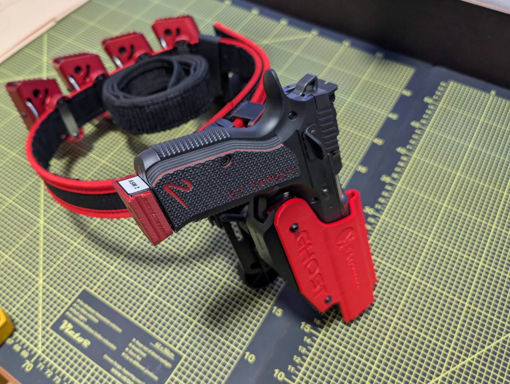 Individuelles Ghost Hydra P+ Holster